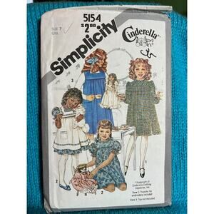 Simplicity sewing pattern  5154 girls dress pinafore